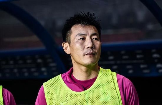反而是参演电影对自己的改变比较大，杀青结束后的几个月他都依旧处在一种亢奋的情绪状态中，尝试不同的角色也为他写歌带来了很多的灵感
